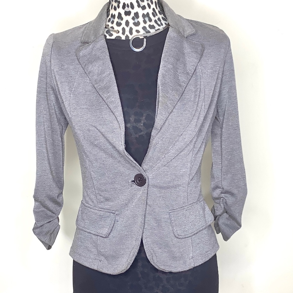 Valia Grey Blazer